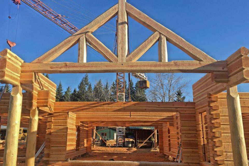 Dovetail Log House Construction 1