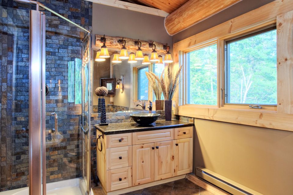 Log Cabin Bathroom