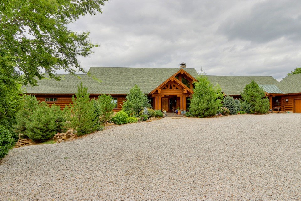 Log Home Entrance